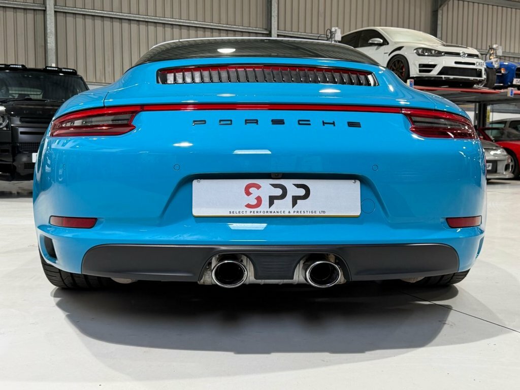Porsche 911 Targa 4 Gts 4Wd #9