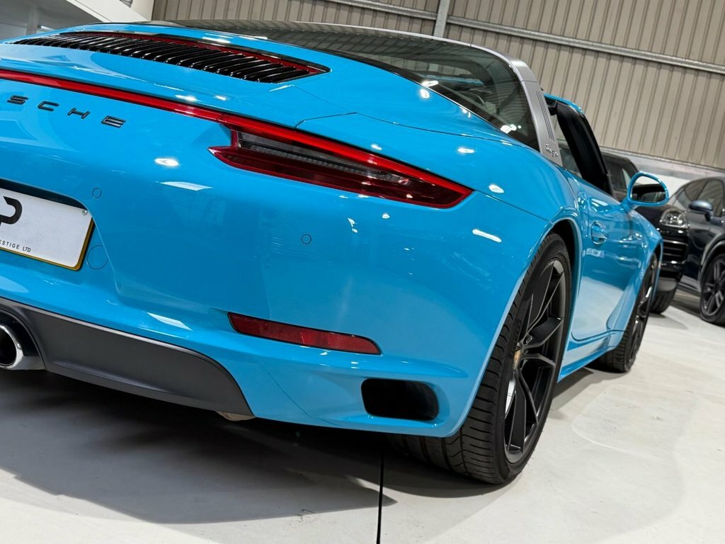 Porsche 911 Targa 4 Gts 4Wd #12
