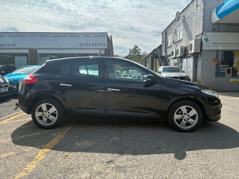 Renault Megane 1.6 16V Dynamique Black #4