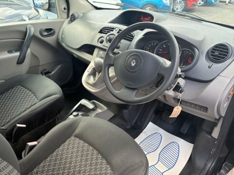 Renault Kangoo 1.6 16V Extreme Black #6