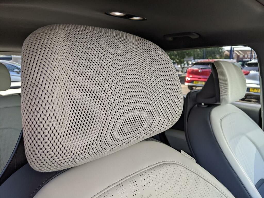 Kia EV3 81.4Kwh Air Suv 201 Bhp Silver #21