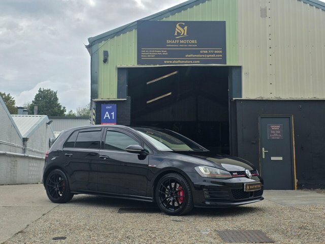 Volkswagen Golf 2017 2.0 Tsi Bluemotion Tech Gti Performance Hatch Black