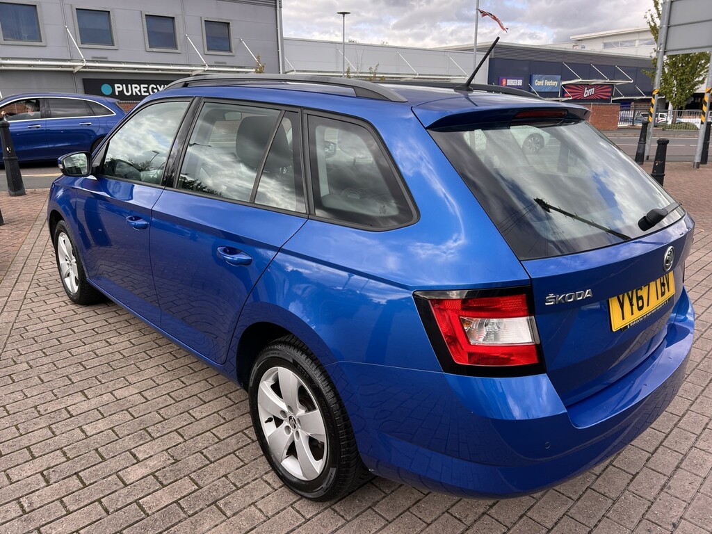 Skoda Fabia 1.0 Tsi Se Blue #3