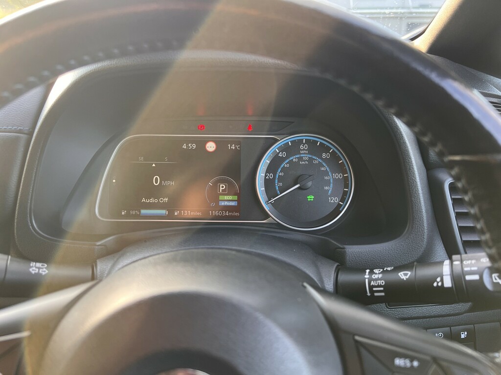 Nissan Leaf 110Kw Tekna 40Kwh Red #7