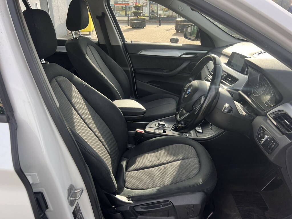 BMW X1 2.0 X1 Sdrive18d Se White #5