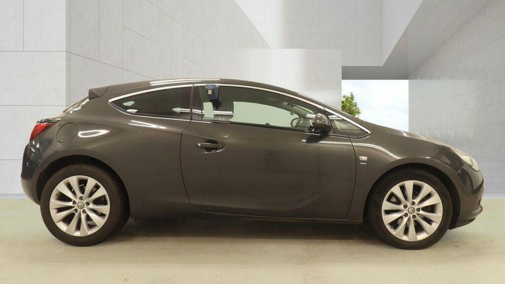 Vauxhall Astra GTC Coupe 2.0 Cdti Sri Euro 5 Ss 201565 Grey #4