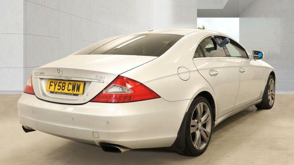 Mercedes-Benz CLS Saloon 3.0 Cls320 Cdi Coupe 7G-tronic 200858 Silver #5
