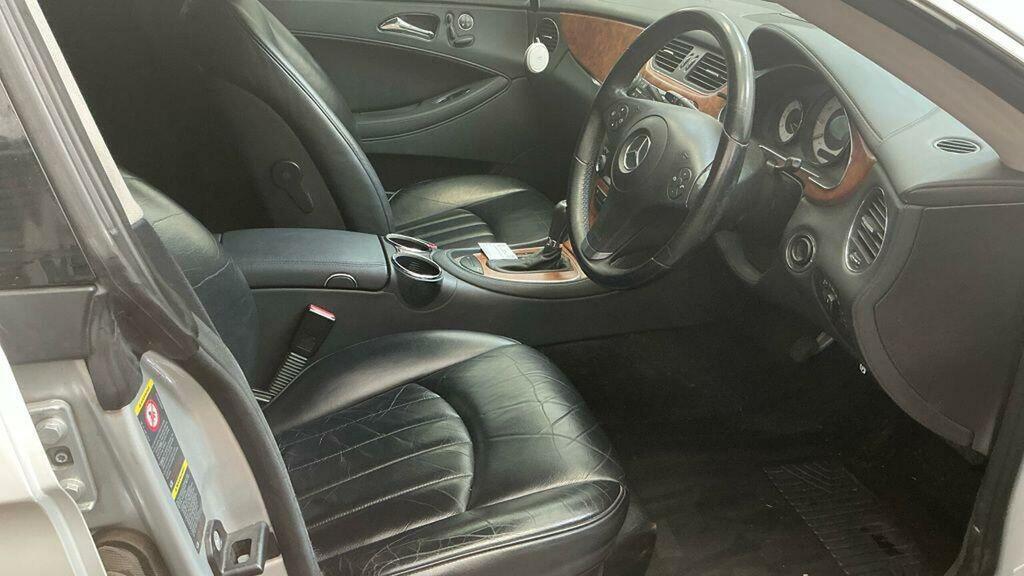 Mercedes-Benz CLS 320 Cdi  #10