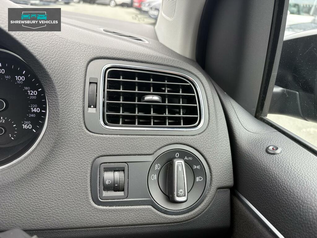 Volkswagen Polo 1.0 Match 2017 Grey #23