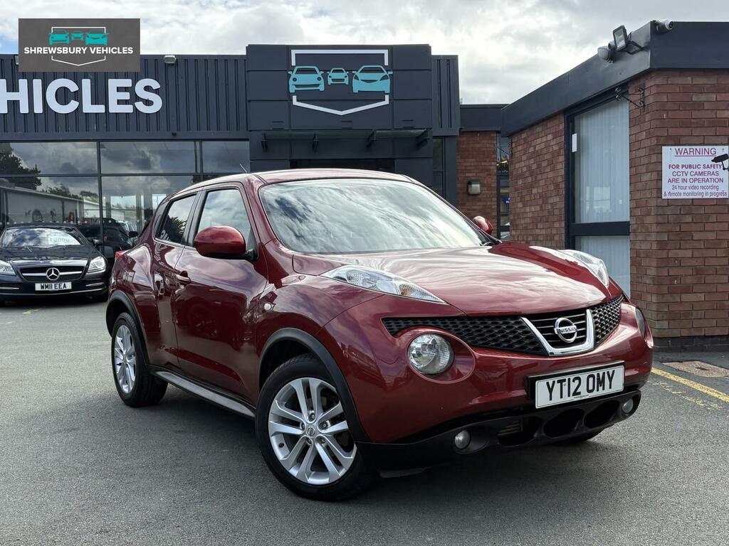 Nissan Juke Tekna Red #6