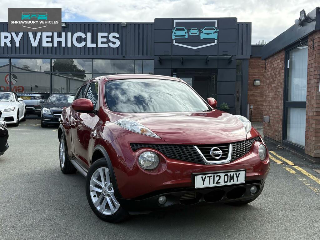Nissan Juke Tekna Red #4