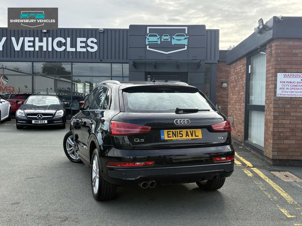 Audi Q3 S Line Black #6