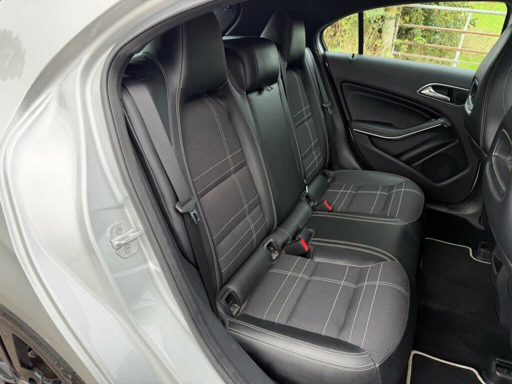 Mercedes-Benz A Class Hatchback A180 Cdi Blueefficiency Amg Sport Ma White #17