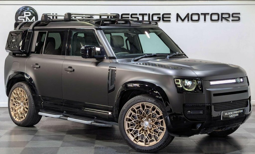 Land Rover Defender 2.0 Defender Hse D 4Wd LJ70YJW Green