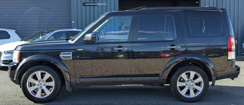 Land Rover Discovery 4 Sd V6 Hse Black #4