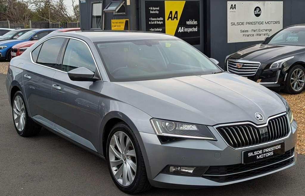 Skoda Superb 2L Sportline Green #1