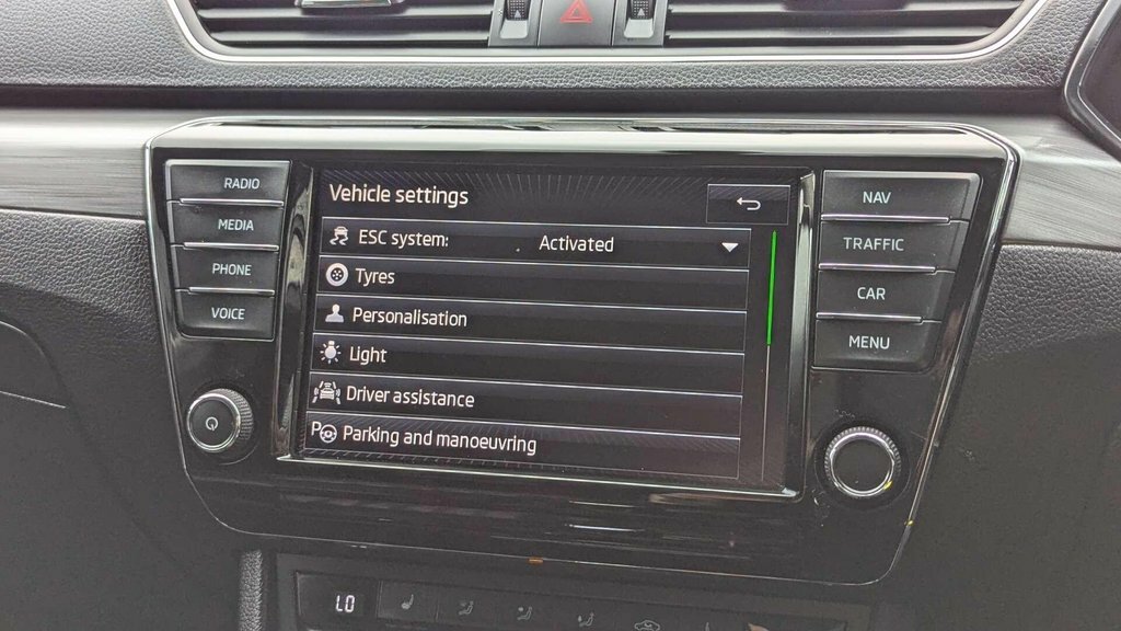 Skoda Superb 2L Sportline Green #25