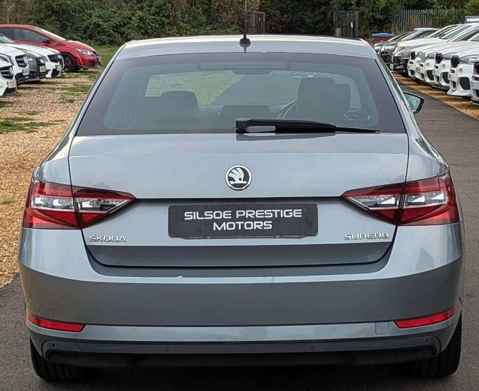 Skoda Superb 2L Sportline Green #6