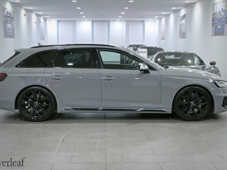 Audi RS4 2018 18 Audi Rs 4 Tfsi Quattro S Tronic Grey #3