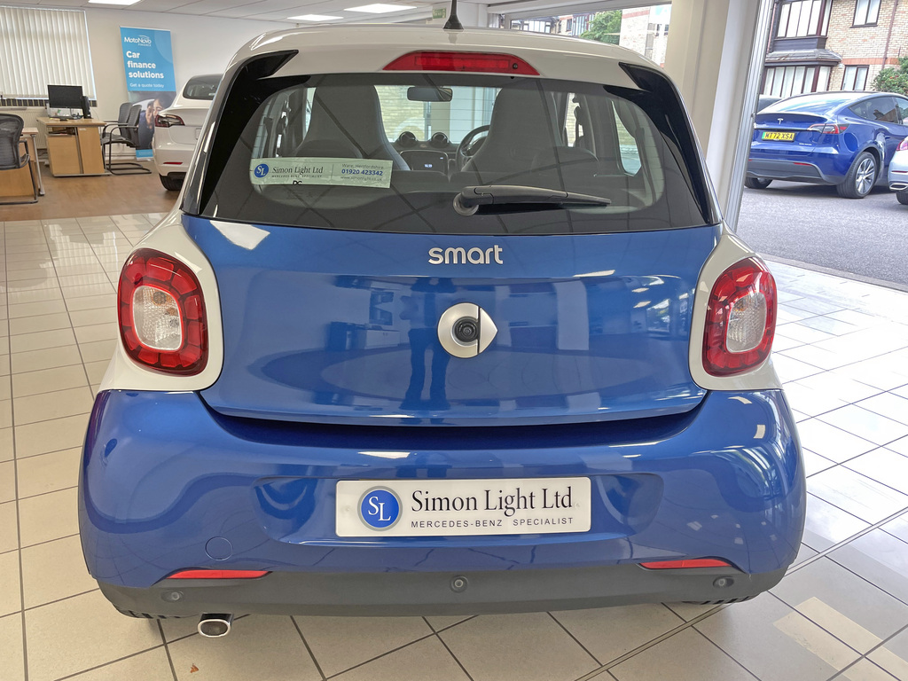 Smart Forfour Forfour Prime Sport Premium Plus 0.9 Turbo 90 Bhp #4