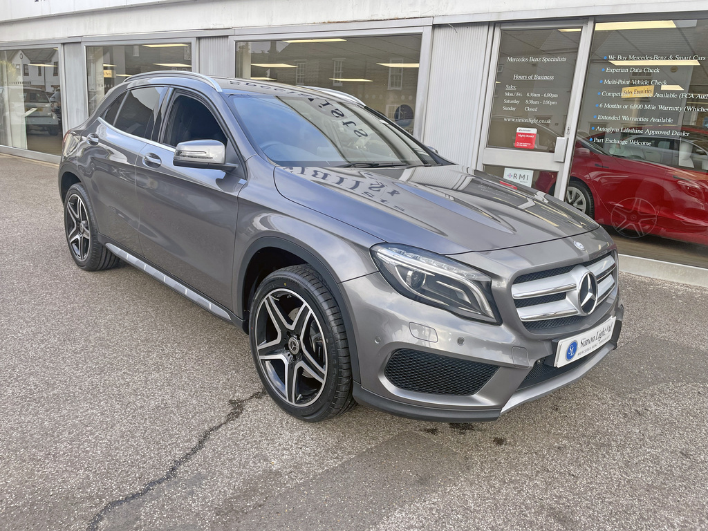 Mercedes-Benz GLA Class Gla220d Amg Line Premium 4-Matic Eu6