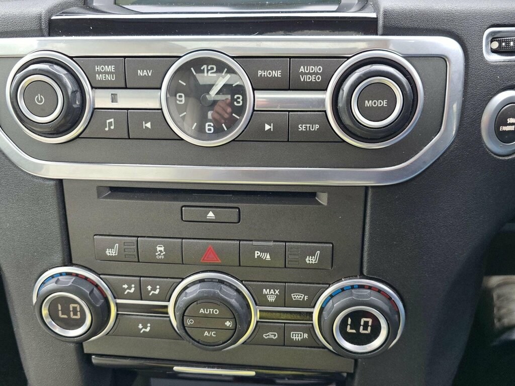 Land Rover Discovery 4 3L Hse Black #30