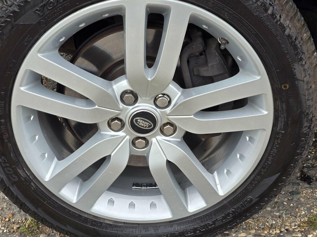 Land Rover Discovery 4 3L Hse Black #22