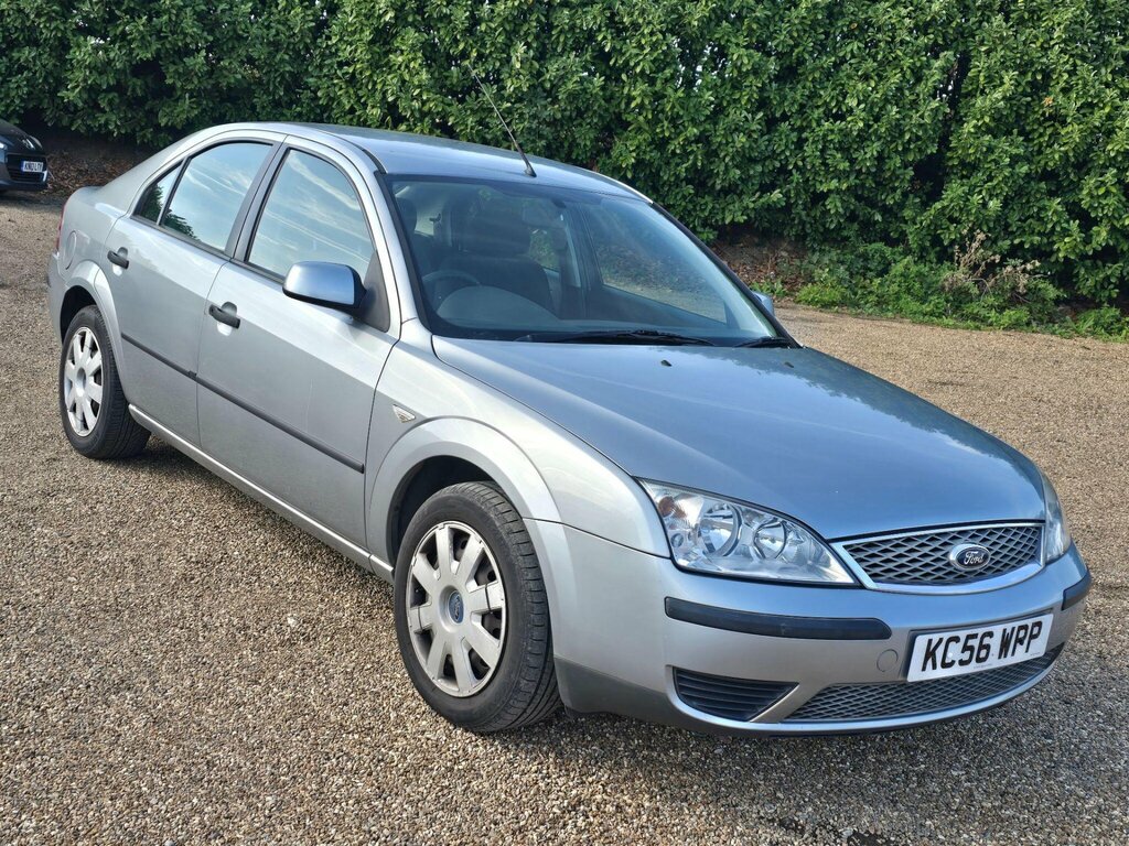 Ford Mondeo 1.8 LX Silver