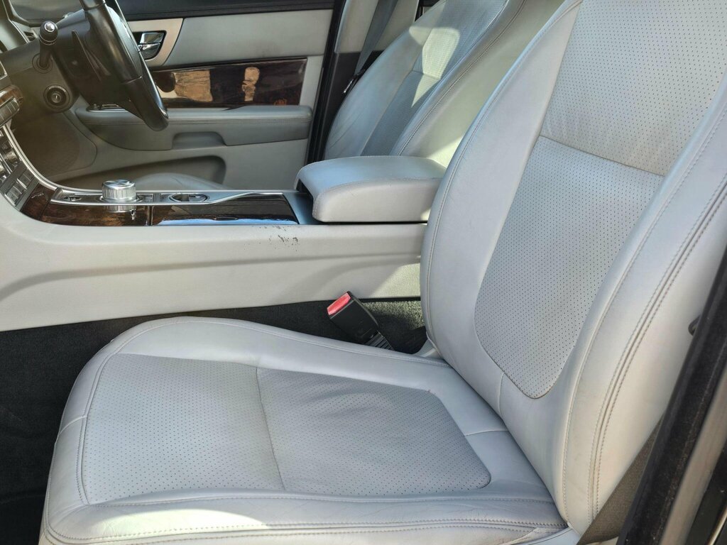 Jaguar XF V6 Premium Luxury Green #18