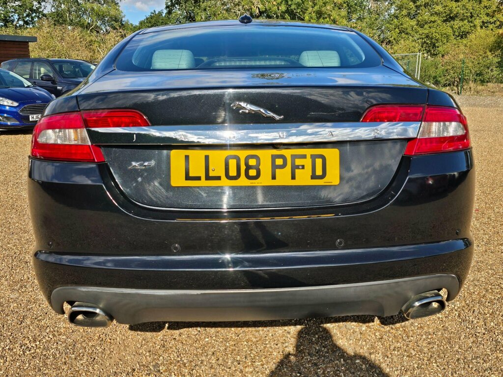 Jaguar XF V6 Premium Luxury Green #16