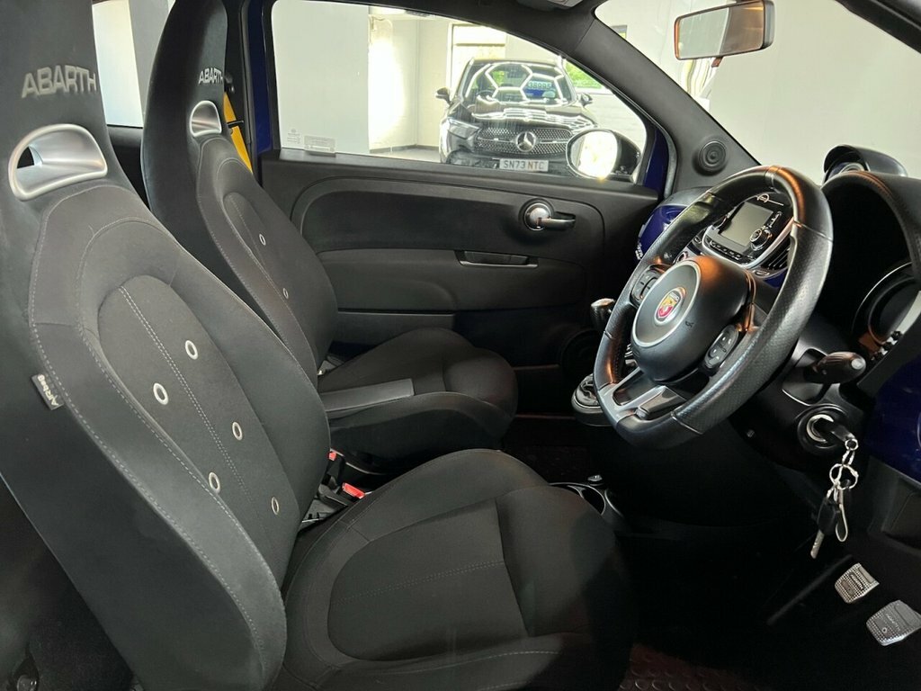 Abarth 595 Hatchback Blue