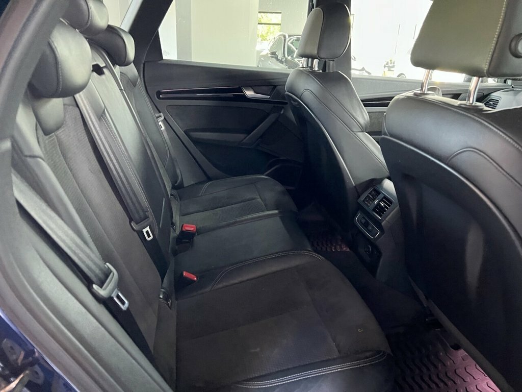 Audi Q5 2L Black Edition Blue #4