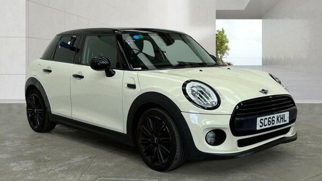Mini Hatch 1.5 Cooper D Euro 6 Ss White