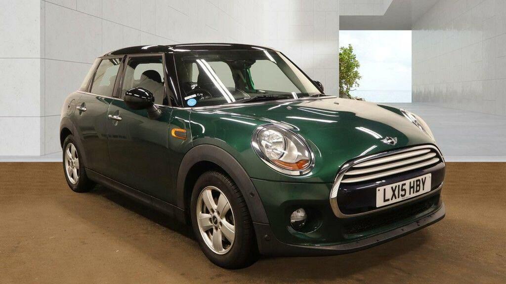 Mini Hatch 1.5 Cooper D Chili Pk Media XL 20 Tax Brown #1