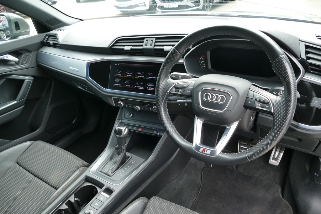 Audi Q3 Q3 Sport 35 Tdi White #11