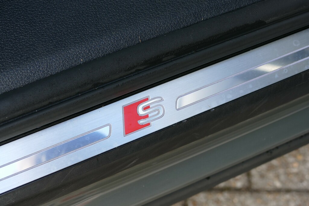 Audi Q3 Q3 Sport 35 Tdi White #28