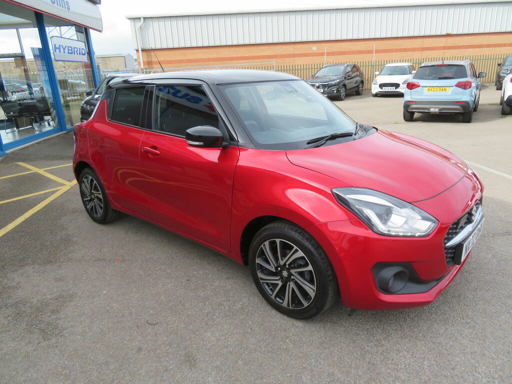 Suzuki Swift Swift Hatchback Red #4