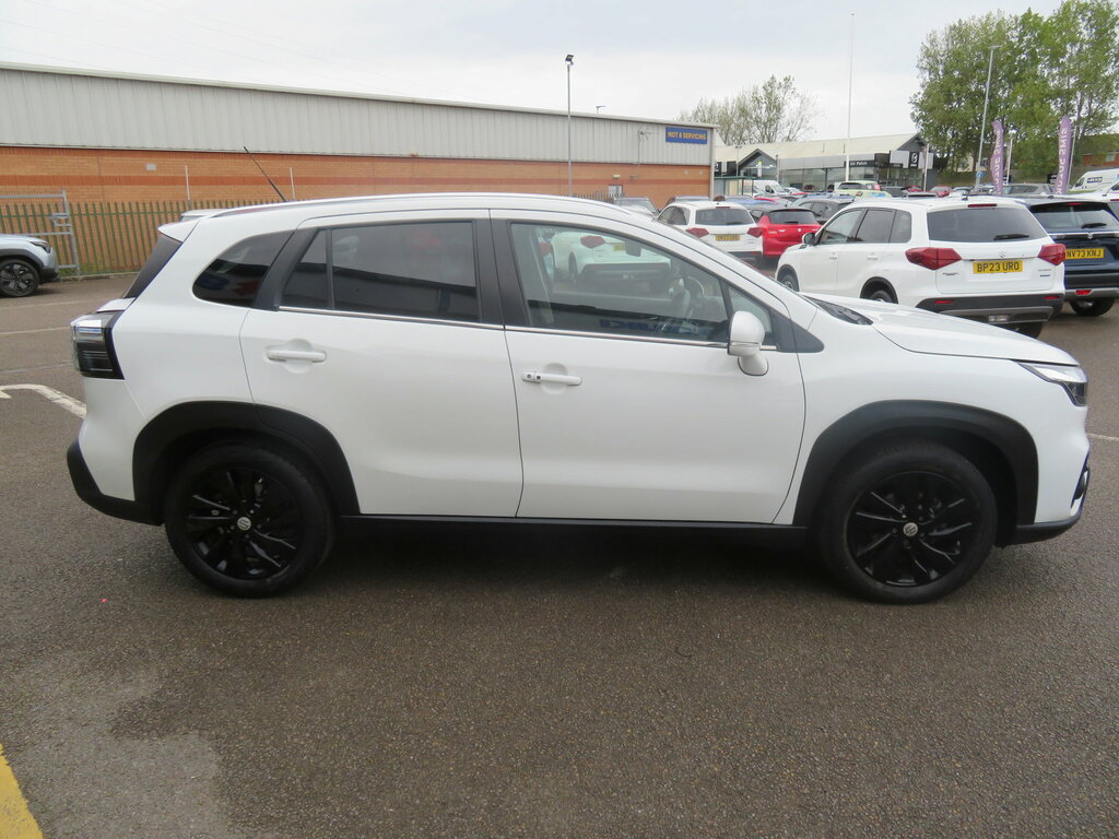Suzuki S Cross S-cross Hatchback White #4