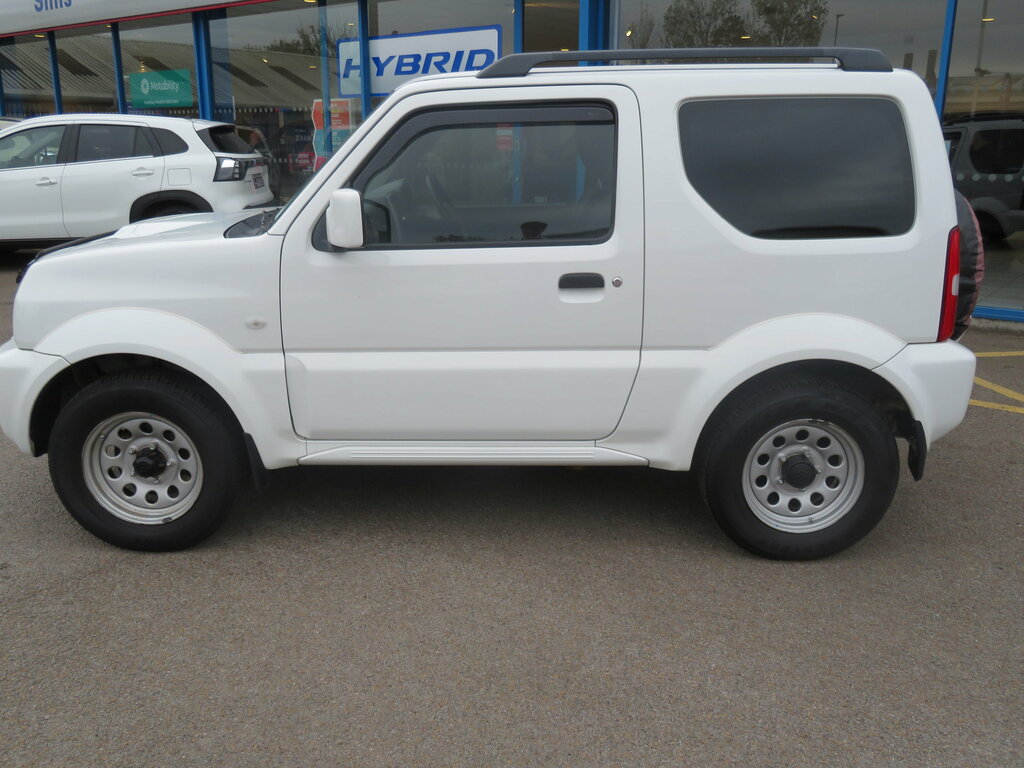 Suzuki Jimny Jimny Petrol White #6