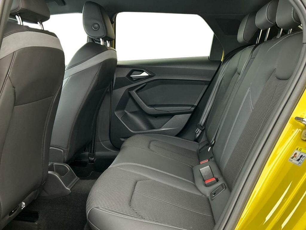 Audi A1 1.0 Tfsi 30 Black Edition Sportback Euro 6 Ss 5 Yellow #4