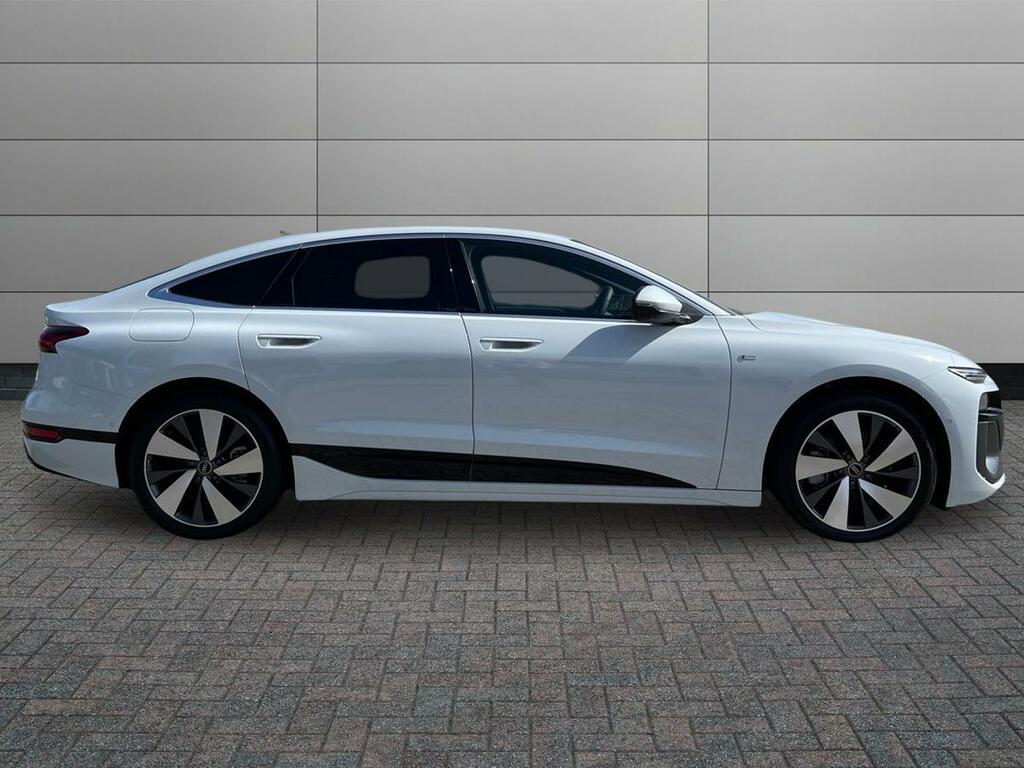 Audi A6 Sportback S Line E-tron 21000 Kw White #5