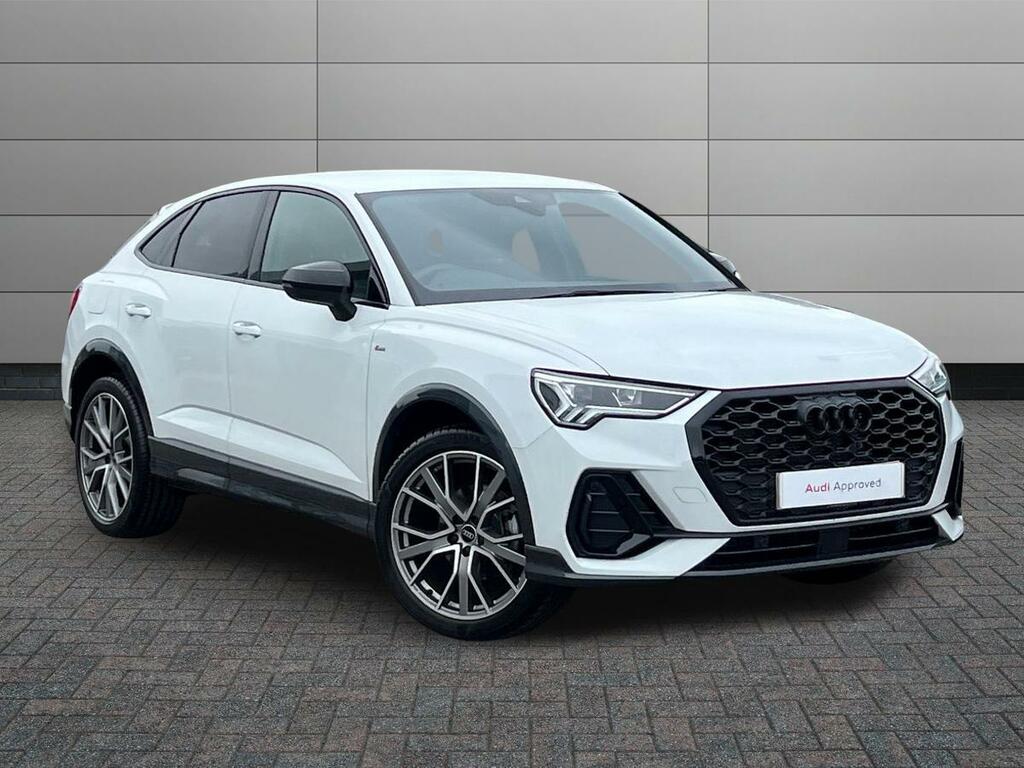 Audi Q3 1.5 Tfsi Cod 35 Black Edition Sportback S Tronic E White
