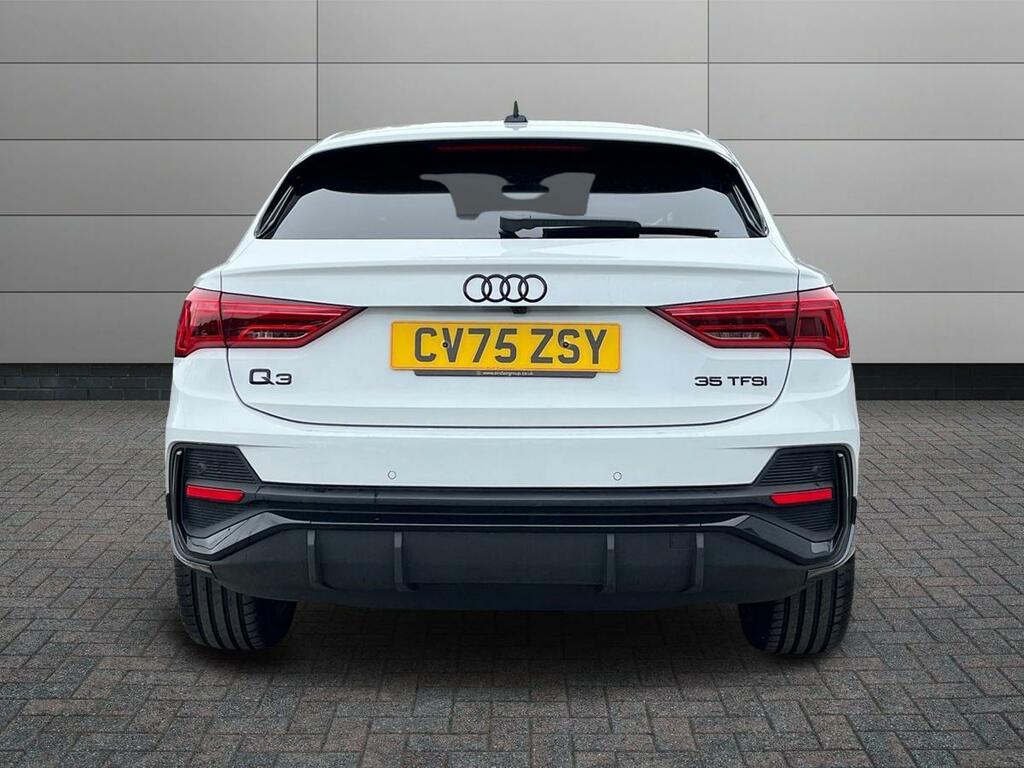 Audi Q3 1.5 Tfsi Cod 35 Black Edition Sportback S Tronic E White #6