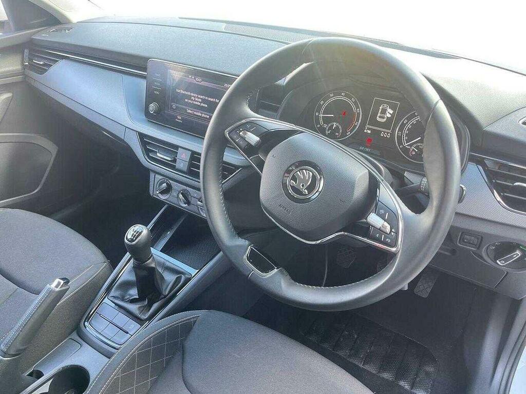Skoda Scala 1.0 Tsi Se Euro 6 Ss White #6