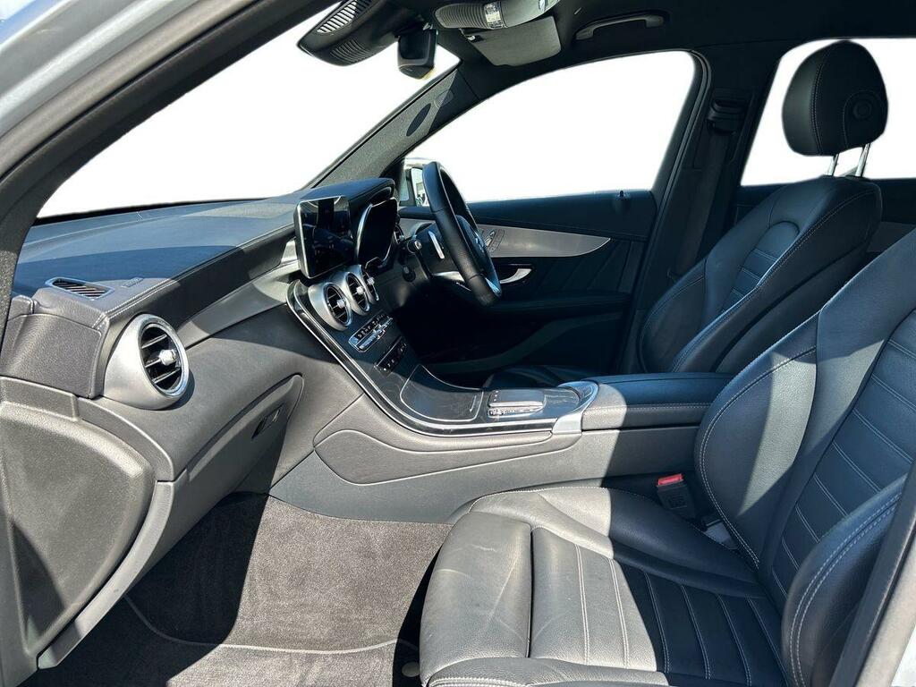 Mercedes-Benz GLC Class 2.0 Glc300d Amg Line Premium G-tronic 4Matic Eu Silver #3