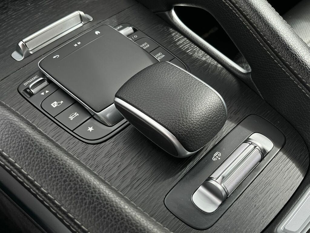 Mercedes-Benz GLS Class Gls 63 4Matic Night Edition Executive Tct Black #36