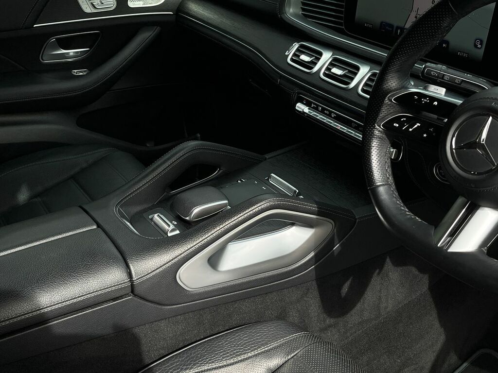 Mercedes-Benz GLS Class Gls 63 4Matic Night Edition Executive Tct Black #13