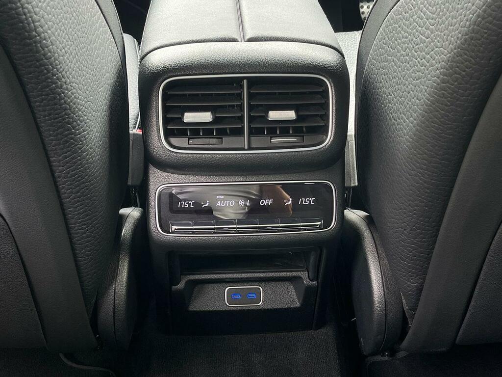 Mercedes-Benz GLS Class Gls 63 4Matic Night Edition Executive Tct Black #41
