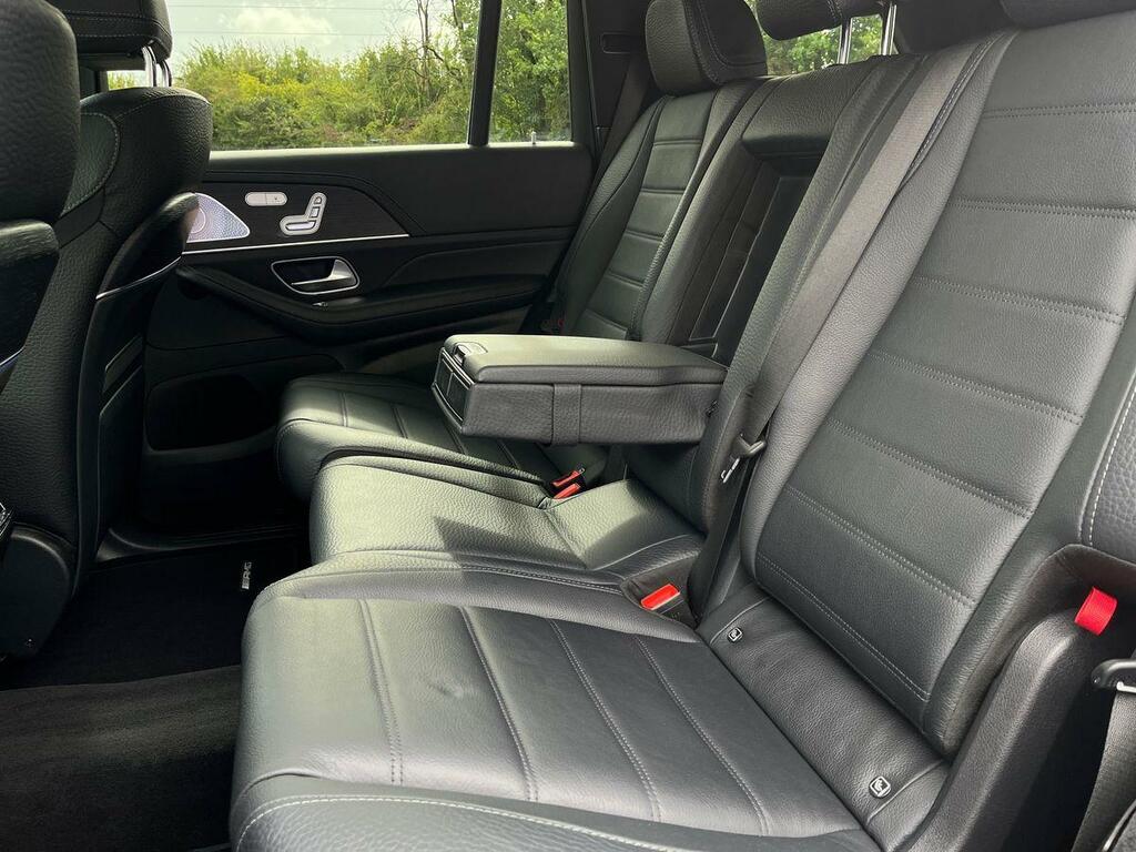 Mercedes-Benz GLS Class Gls 63 4Matic Night Edition Executive Tct Black #37