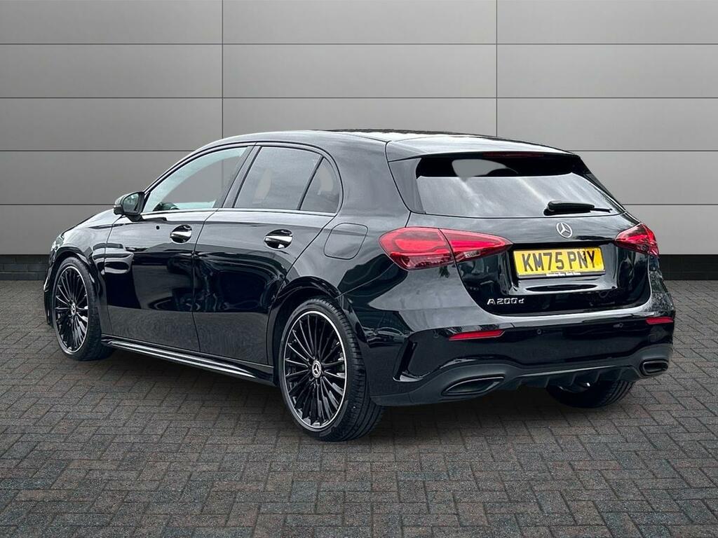 Mercedes-Benz A Class 2.0 A200d Amg Line Premium Plus 8G-dct Euro 6 S KM75PNY Black #2